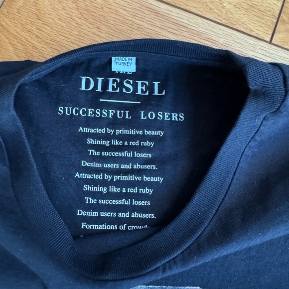 Diesel means Tee medium. Clean. - Picture 5 of 7